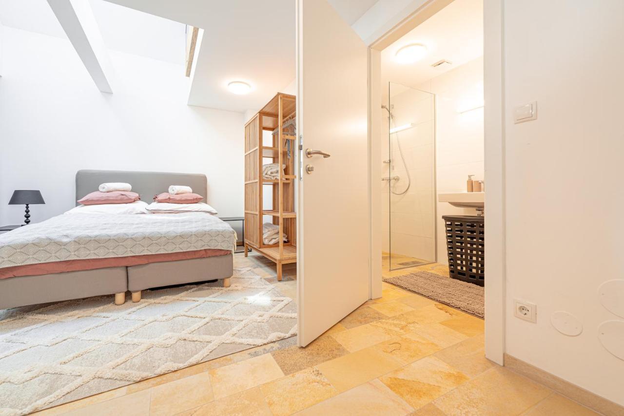 Penthouse Maxfux Direkt In Der Fussgaengerzone 130M2 Daire Krems an der Donau Dış mekan fotoğraf
