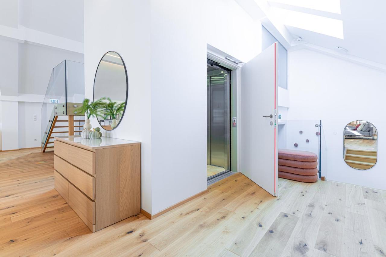 Penthouse Maxfux Direkt In Der Fussgaengerzone 130M2 Daire Krems an der Donau Dış mekan fotoğraf