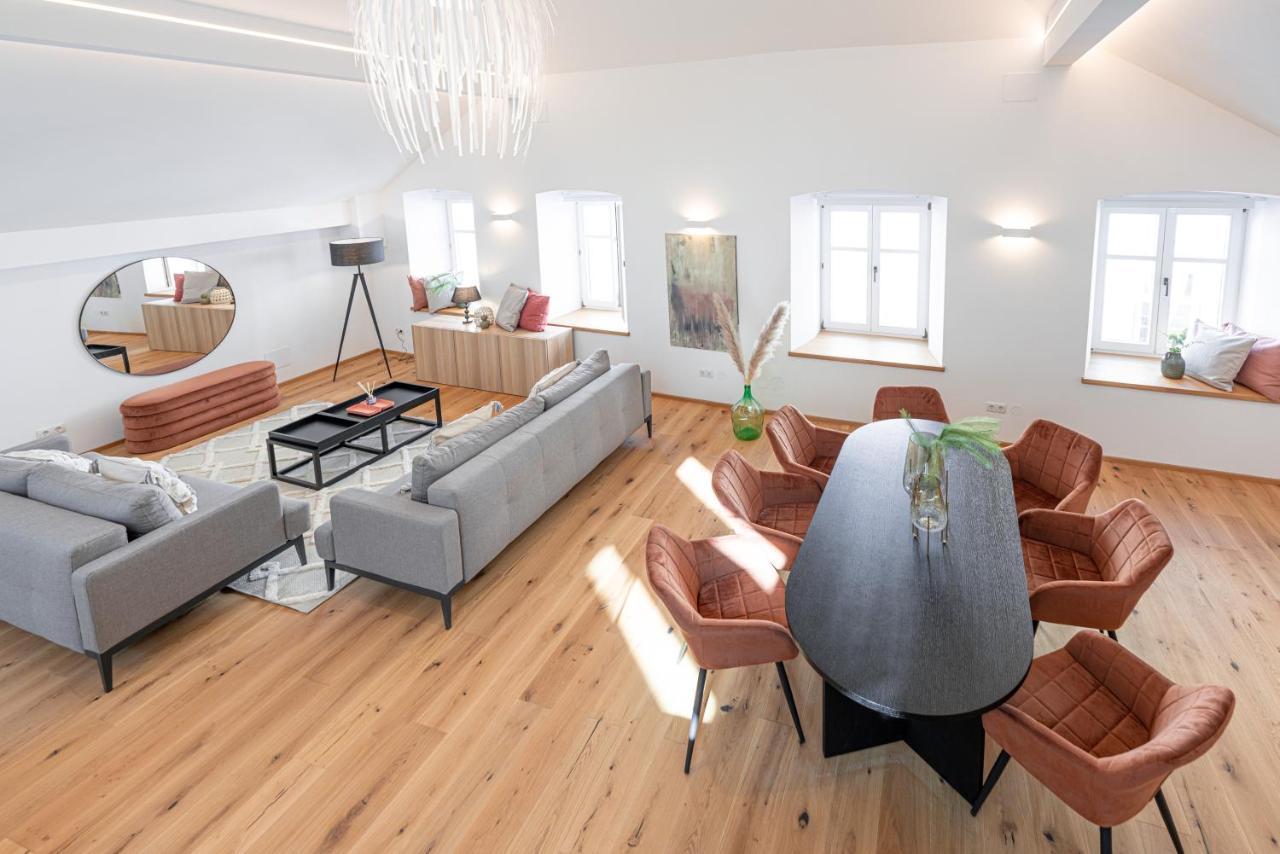 Penthouse Maxfux Direkt In Der Fussgaengerzone 130M2 Daire Krems an der Donau Dış mekan fotoğraf
