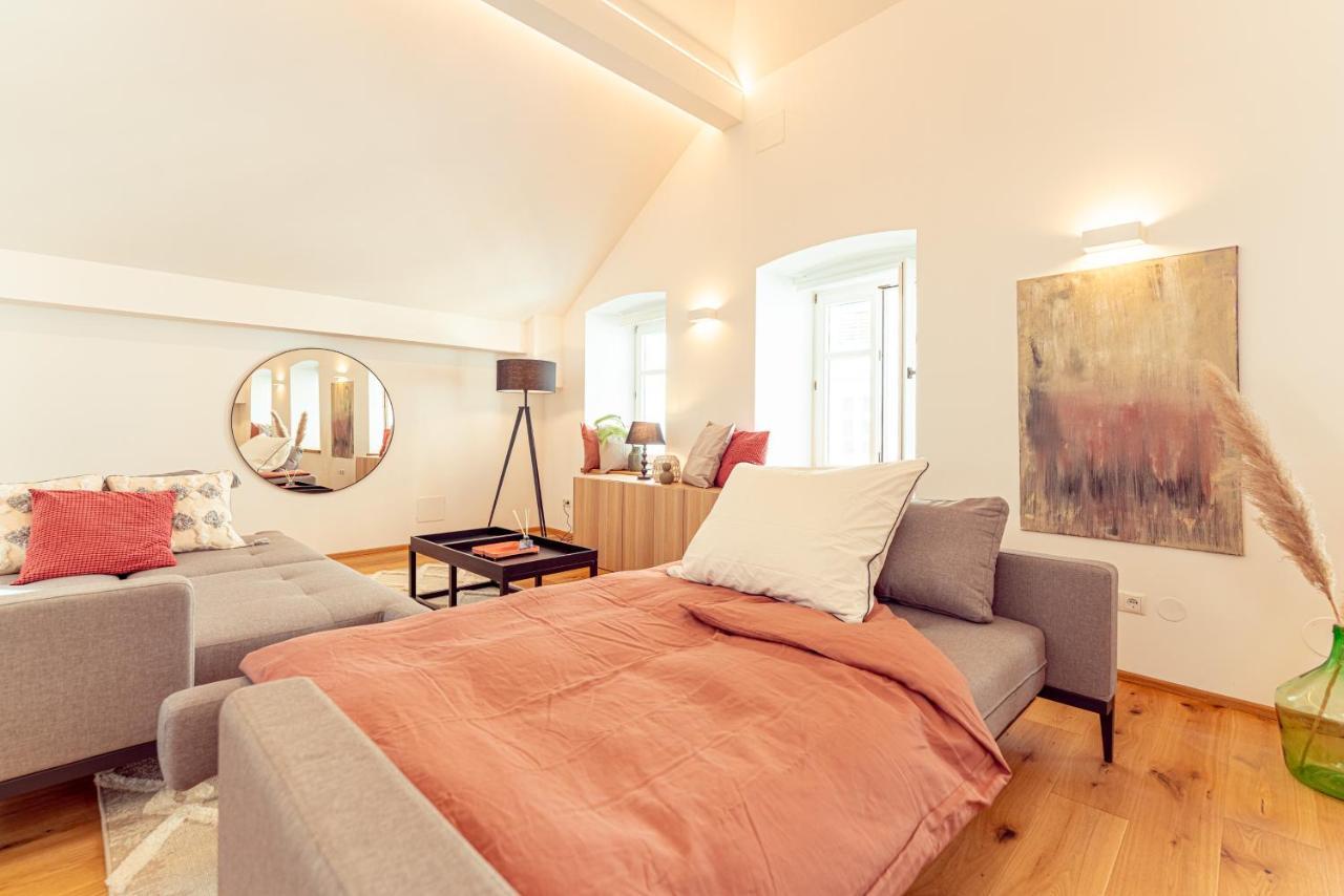 Penthouse Maxfux Direkt In Der Fussgaengerzone 130M2 Daire Krems an der Donau Dış mekan fotoğraf